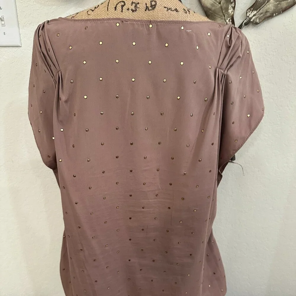 A.N.A. Mauve Pink Gold Studded Blouse – Size 1X - Picture 3 of 4